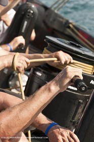 14 11 2010 - Dubai (UAE) - Dubai Louis Vuitton Trophy -  BMW ORACLE Racing - Training - Onboard Vs All 4 one