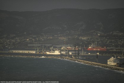 France, Provence, Marseille, Port de commerce, opérations portuaires, métiers de la mer