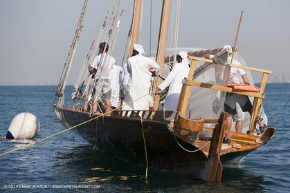 20 11 2010 - Dubai (UAE) - Dubai Louis Vuitton Trophy - Courses de boutres traditionnels pour les équipes engagées