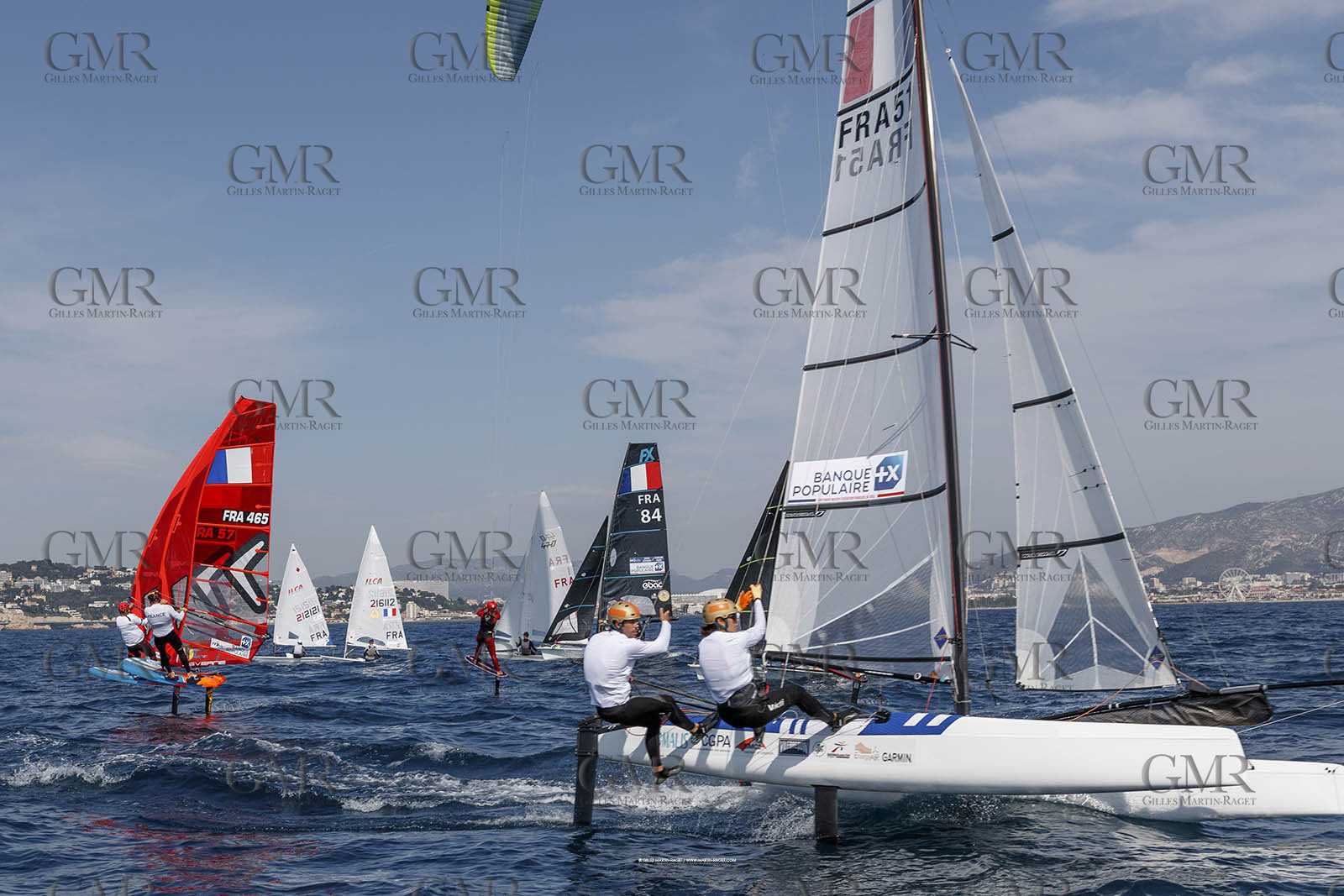 15 04 2024, Marseille (FRA), présentation des sélectionnés olympiques français en voile pour les Jeux Olympiques de Paris 2024.  Alex Mazella (Kite hommes - Formula Kite); Laurianne Nolot (Kite femmes - Formula Kite); Nicolas Goyard (Planche à voile hommes - iQFoil); Hélène Noesmoen (Planche à voile femmes- iQFoil); Camille Lecointre-Jeremie Mion (dériveur double mixte - 470); Louise Cervera (Dériveur femmes - ILCA 6); Jean-Baptiste Bernaz (Dériveur hommes - ILCA 7); Tim Mourniac - Lou Berthomieu (Multicoque mixte - Nacra 17); Clément Péquin - Erwan Fischer (Skiff hommes - 49er); Sarah Steyaert-Charline Picon (Skiff femmes - 49er FX).