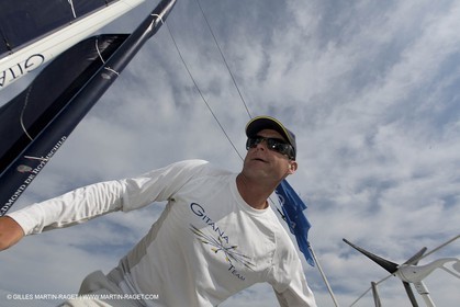 05 07 2012 - New York (USA) - Ocean Krys Race - Speed runs in fornt of NY city