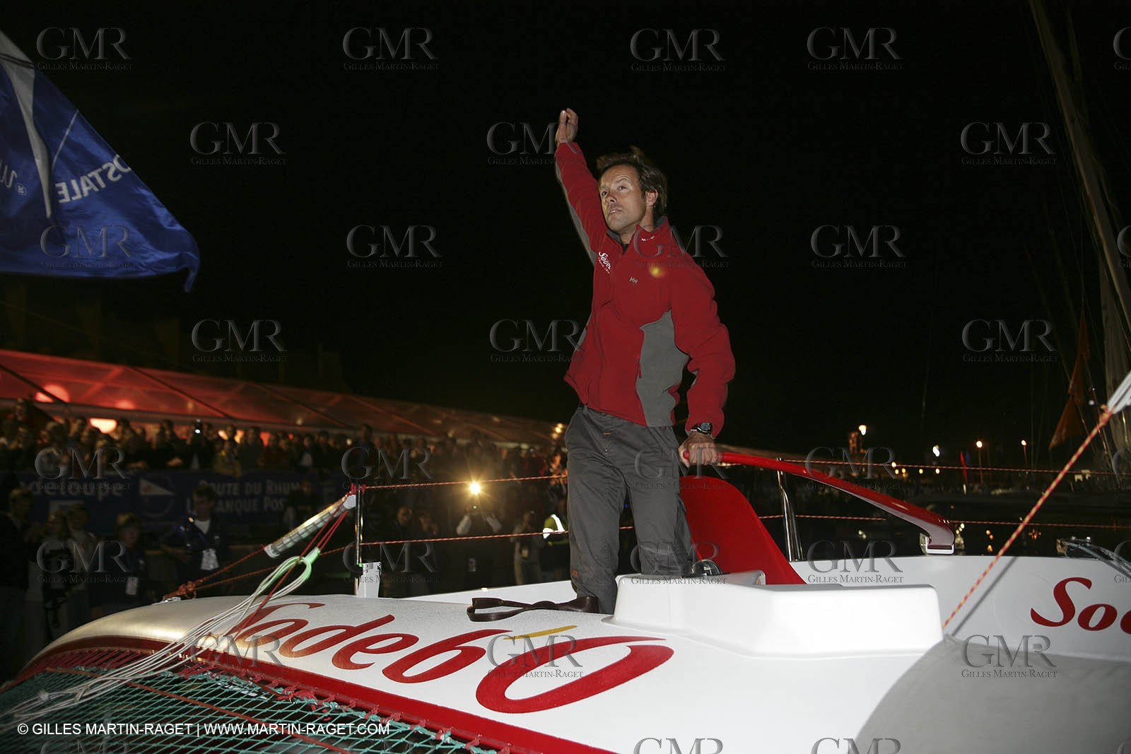 27 10 2006 - Saint Malo (FRA) - Route du Rhum 2006 - Thomas Coville - Sodeb'O - Lock passage
