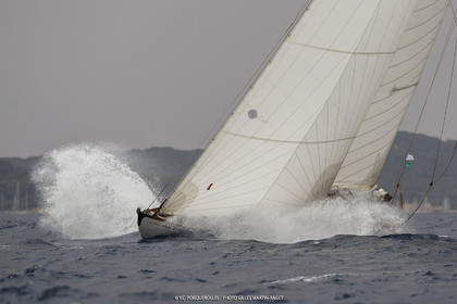 19 06 2024, Porquerolles Island (FRA), Championnat du monde des 12 m JI 2024, Race Day 1