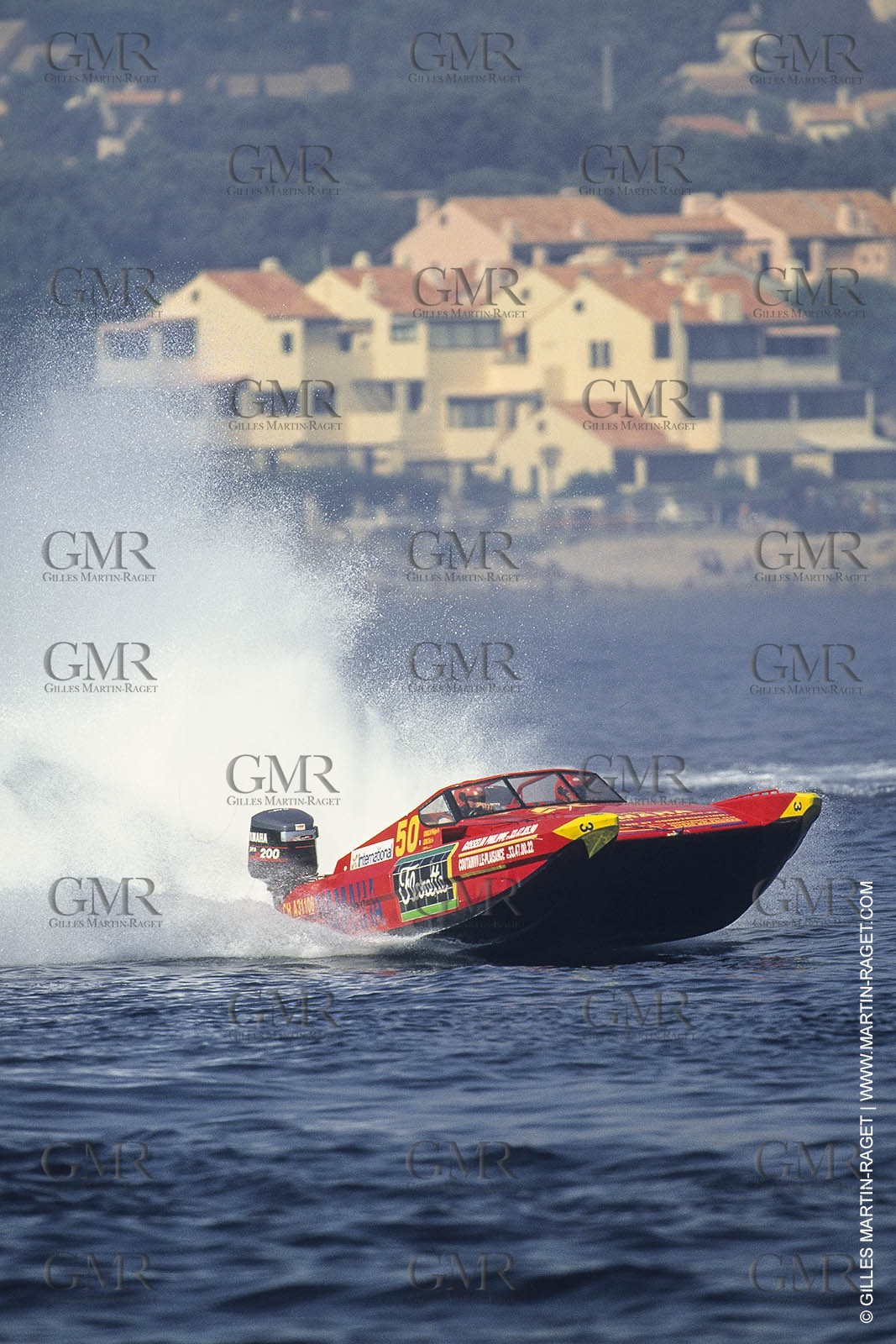 Powerboating, offshore racing