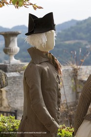 31 10 2013 - Ansouis (FRA,84) - Ansouis castle - Costumes of the exhibit Men costumes
