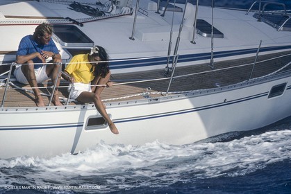 Sailing, cruising, people