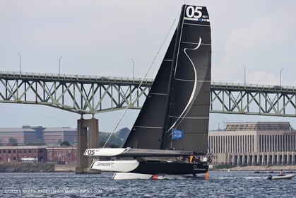 02 07 2012 - Newport (RI) - Départ du prologue de la Krys Ocean Race disputé sur le parcours Newport-New York