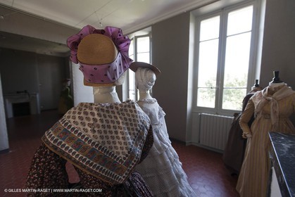 06 07 2012, Toulon (FRA,83), Villa Rozemaine, exhibition 'Fashion Dresses