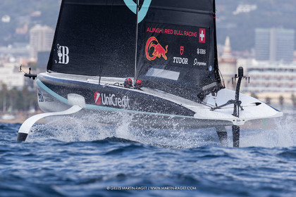 18 09 2024, Barcelona (ESP), Unicredit Youth America's Cup, Race Day 2