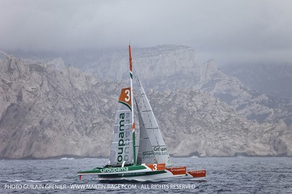 05 14 09 - Marseilles - Mediterranean Record - Groupama 3 - Franck Cammas - G Class - Start from Marseilles to Carthage (Tunisia)