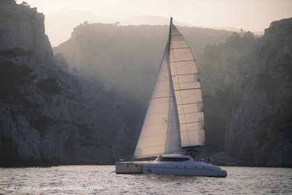 Sailing, cruising, multihull under sail