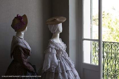 06 07 2012, Toulon (FRA,83), Villa Rozemaine, exhibition 'Fashion Dresses