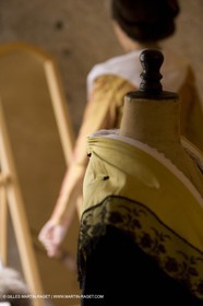 04 03 2007 - Arles - Queen of Arles and her assistants - winter costume trials