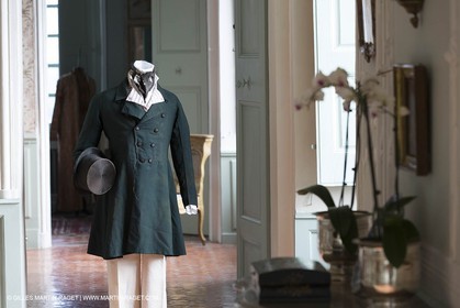 31 10 2013 - Ansouis (FRA,84) - Ansouis castle - Costumes of the exhibit Men costumes