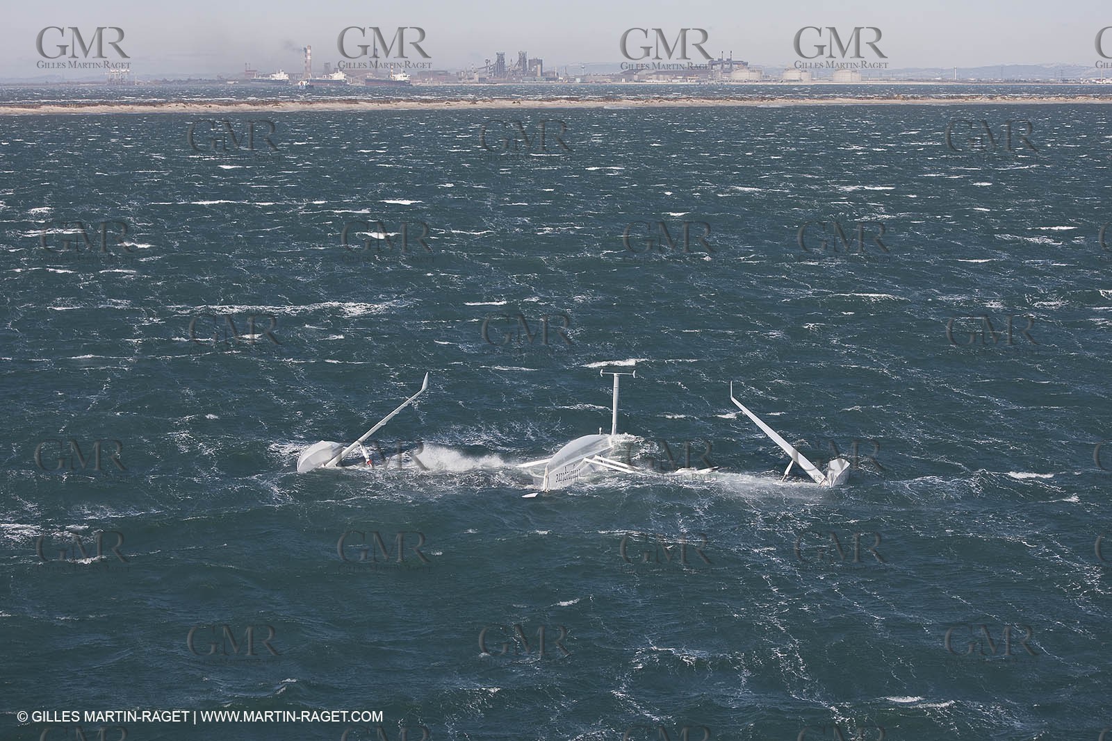 21 12 2008 - Port Saint Louis du Rhône (South of France) - The Hydroptere just after its capsize when trying to beat the overall sailing speed record