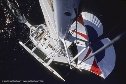 Voile, croisière, multicoque sous voile
