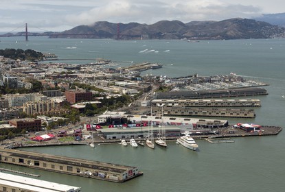 09 08 2013 - San Francisco (USA,CA) - 34th America's Cup - Louis Vuitton Cup - Semi-finals - Luna Rossa vs Artemis Racing - Race 3