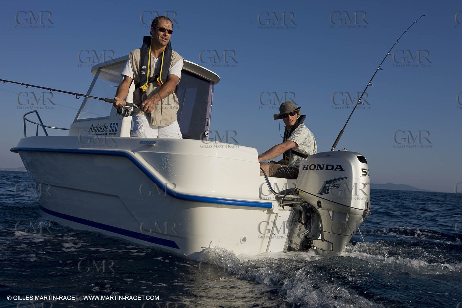 19 06 2008 - Le Lavandou (FRA,83) - Honda Marine 4 stroke outboard engines 2008 line