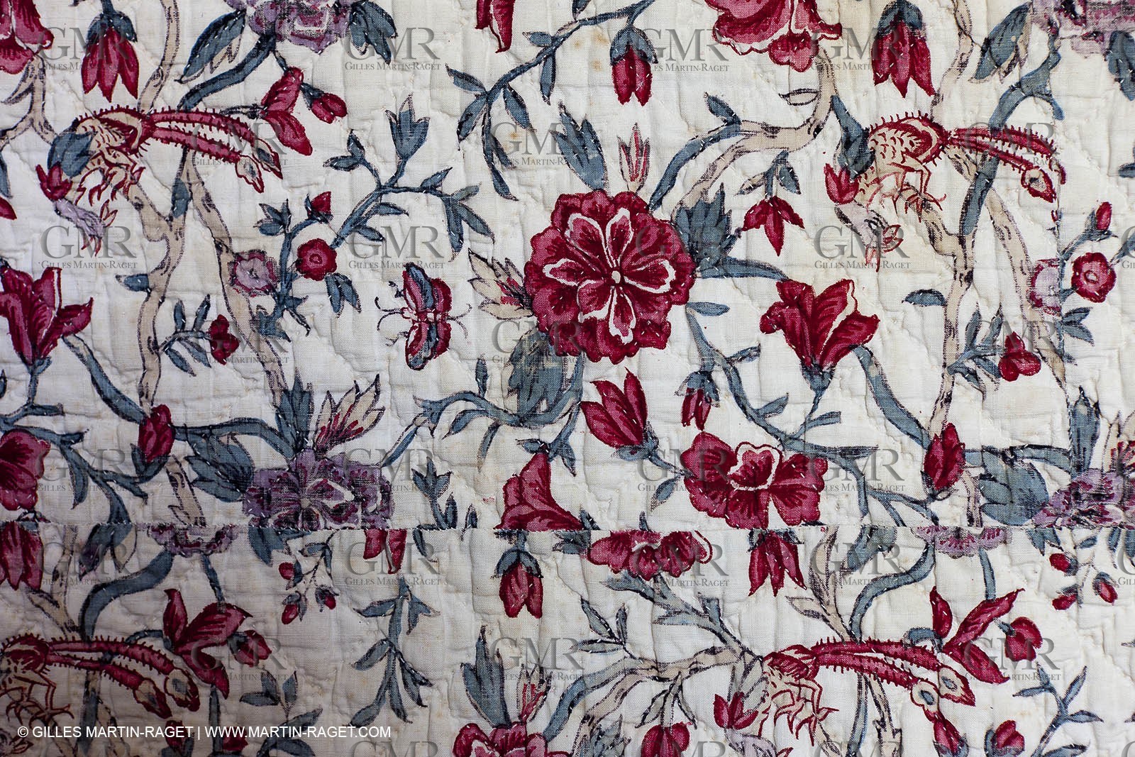 30 06 2011 - Toulon (FRA,83) - Villa Rosemaine - Indiennes sublimes exhibition