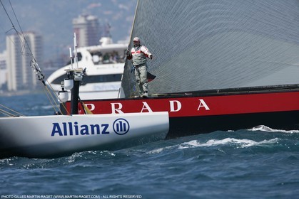 15 05 2007-Valencia (Spain)- 32nd America's Cup - Louis Vuitton Cup - Semi-final - Day 2 - BMW ORACLE racing