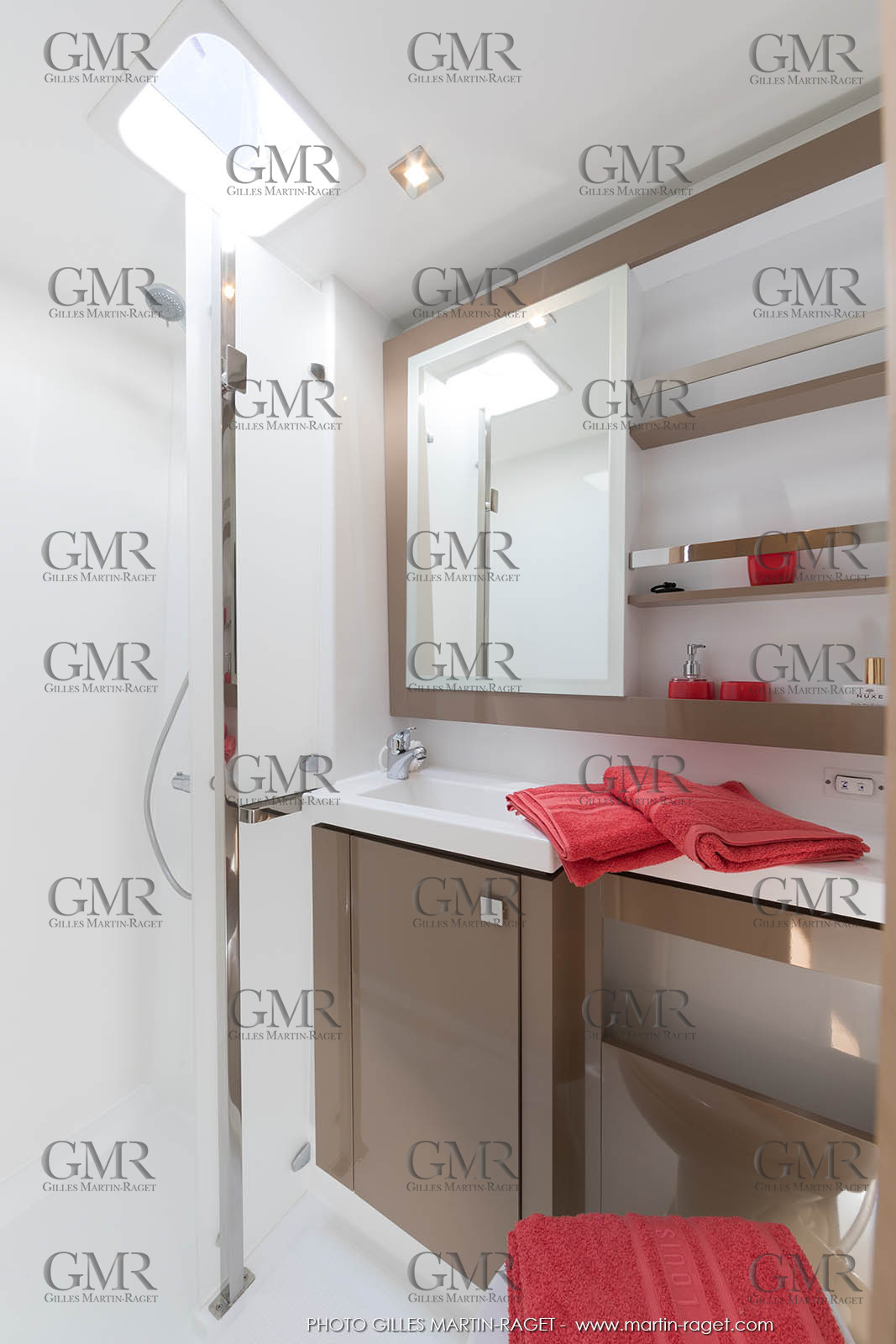 16 05 2017, Porquerolles (FRA,83), Chantier Fountaine-Pajot, Sanoa 47