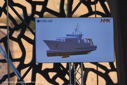 Al Azizi oficial launchat the Mucem museum - H2X boatyard - Oceanographic research ship - Marseille (FRA,13) - 27 05 2014
