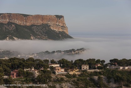 18 07 2012 - Cassis (FRA ) - The Calanques - Unusual foggy conditions