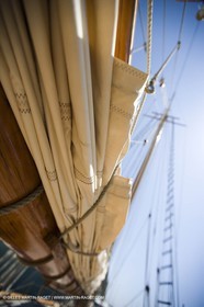 18-05-07 - Monaco - Yacht Classique - Zaca - Intérieurs