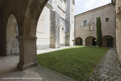 09 05 2018, Lacoste, Abbaye Saint-Hilaire
