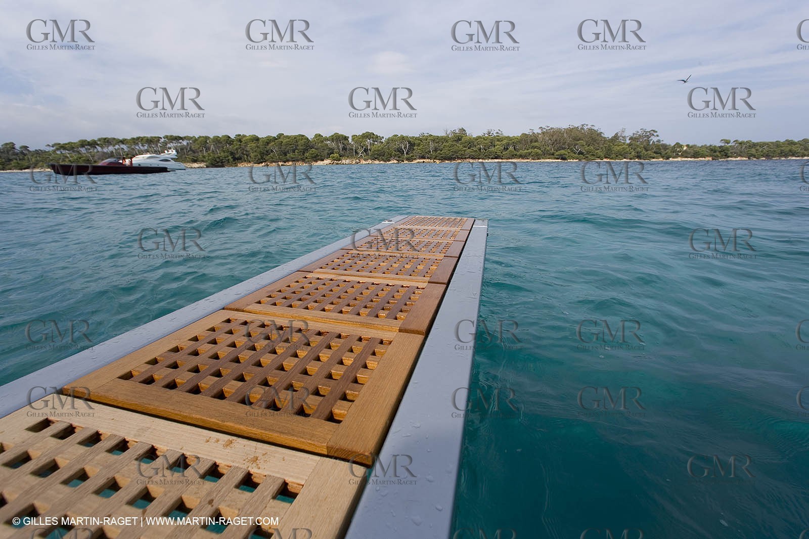 29 09 2007 - St Jean Cap Ferrat - Wally Yachts - Wally Power 70 - Lau Lau